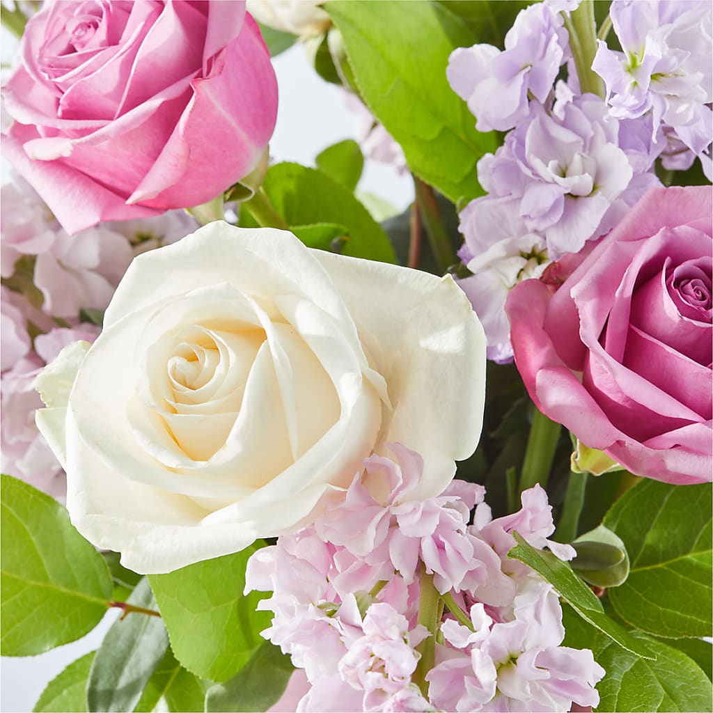 Springtime Spritz Bouquet – Dickson Florist, Dickson TN