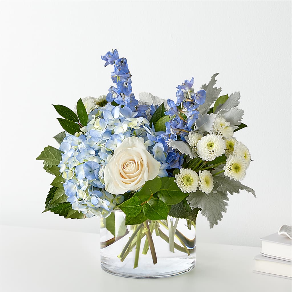 Clear Skies Bouquet – Dickson Florist, Dickson TN