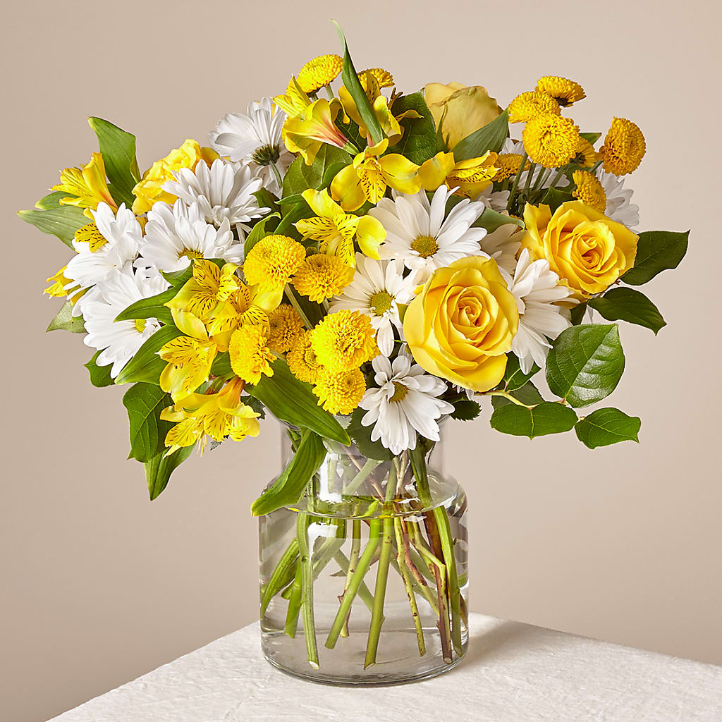 Sunny Sentiments Bouquet – Dickson Florist, Dickson TN