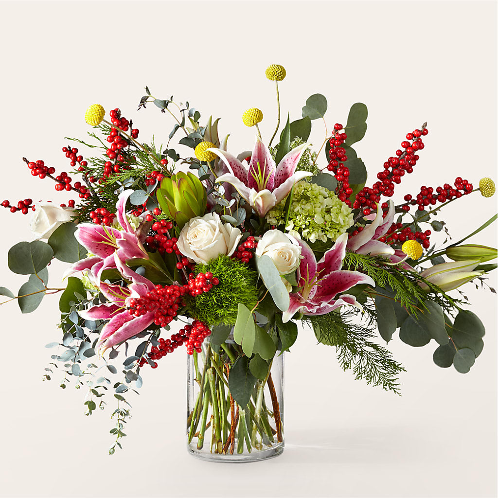 Berry & Bright Bouquet – Dickson Florist, Dickson TN