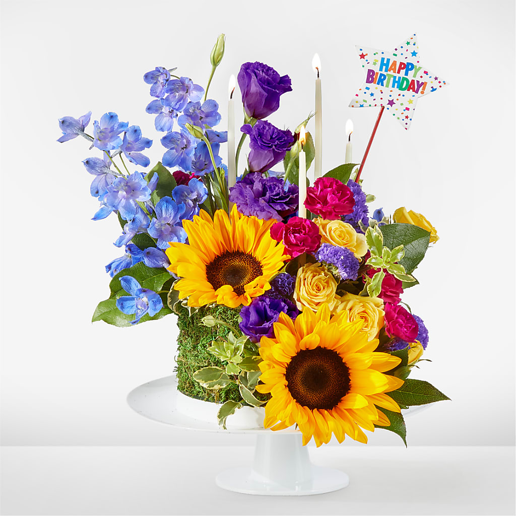 Star of the Day Floral Cake – Dickson Florist, Dickson TN
