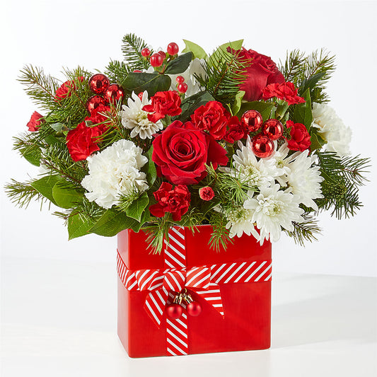 Presents Under the Tree Bouquet –  Dickson Florist, Dickson TN