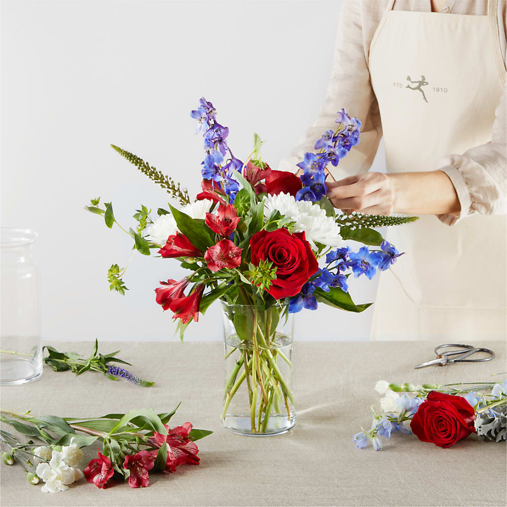 Star Spangled - A Florist Original –  Dickson Florist, Dickson TN