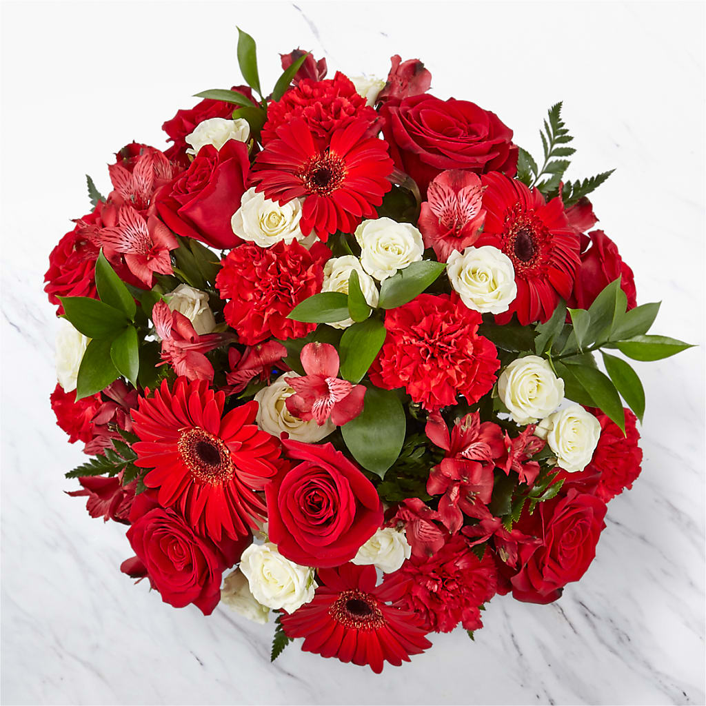 Hearts Embrace Bouquet –  Dickson Florist, Dickson TN