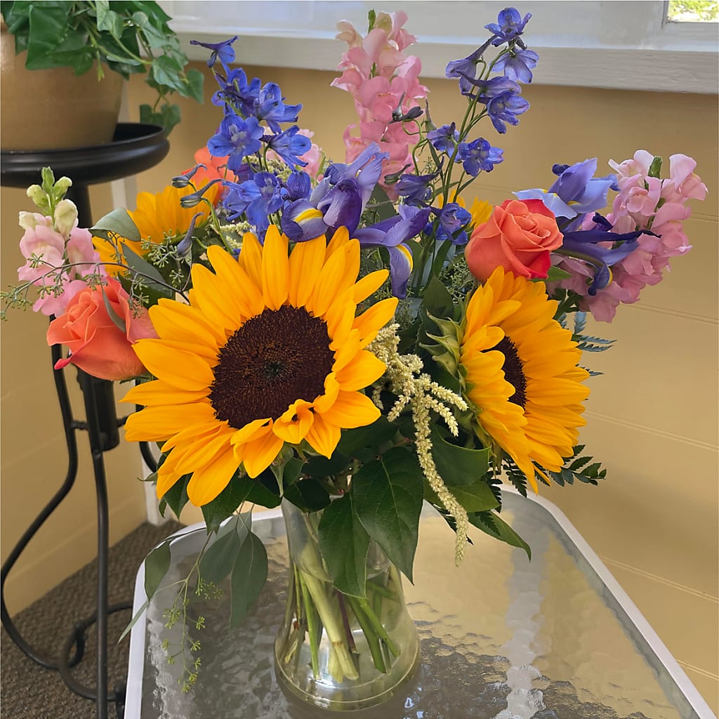 Rays of Life Bouquet –  Dickson Florist, Dickson TN