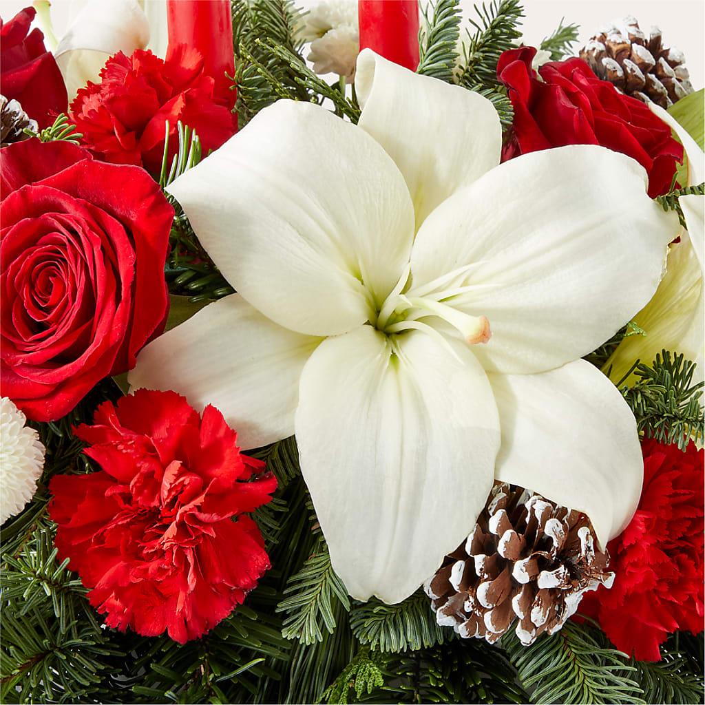 Seasonal Festivities Centerpiece –  Dickson Florist, Dickson TN