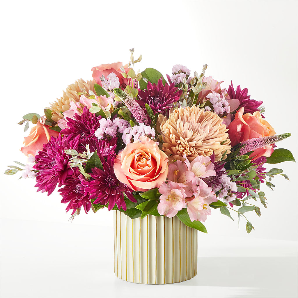 Berry Cobbler Bouquet with Ivory Vase –  Dickson Florist, Dickson TN