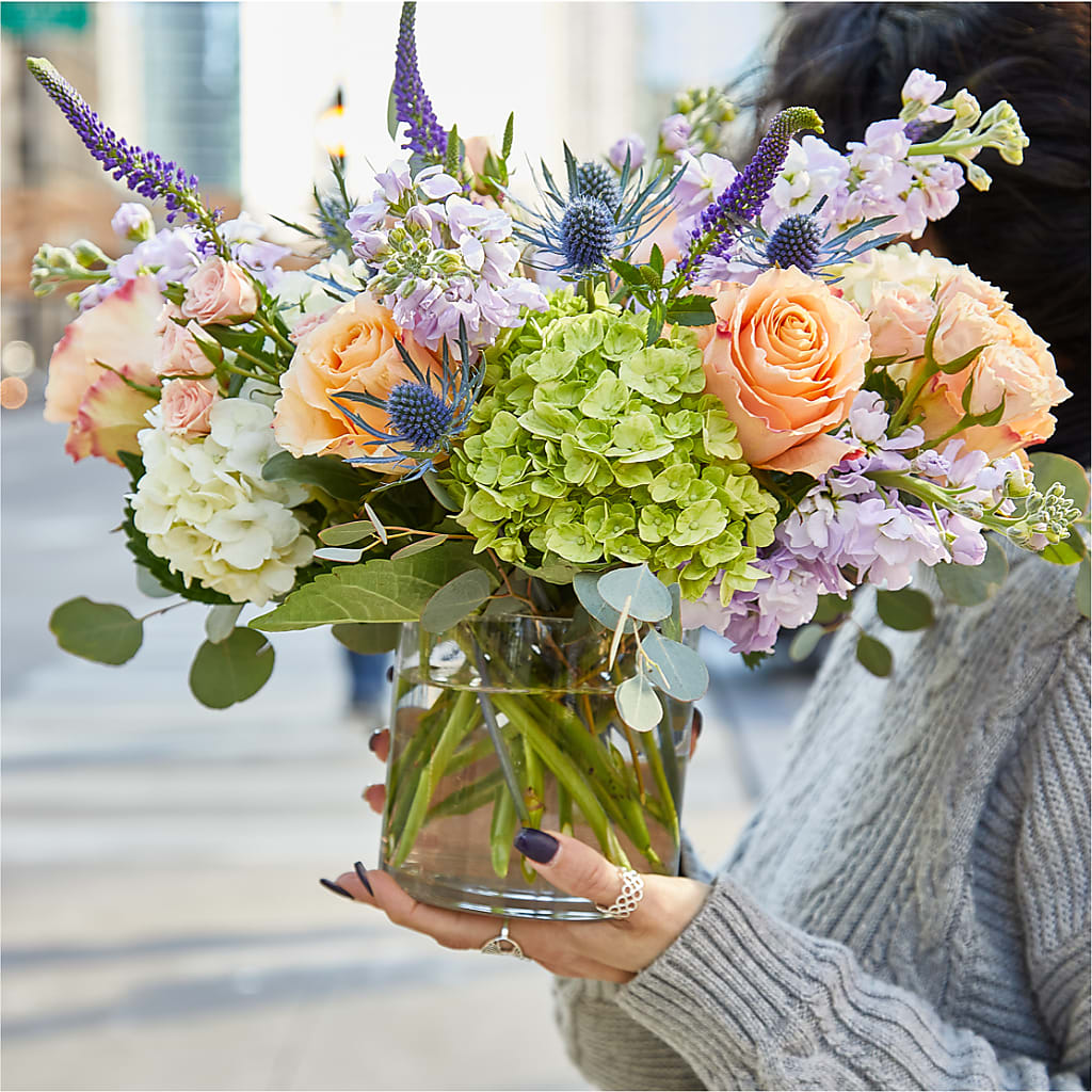Porch Swing Bouquet –  Dickson Florist, Dickson TN