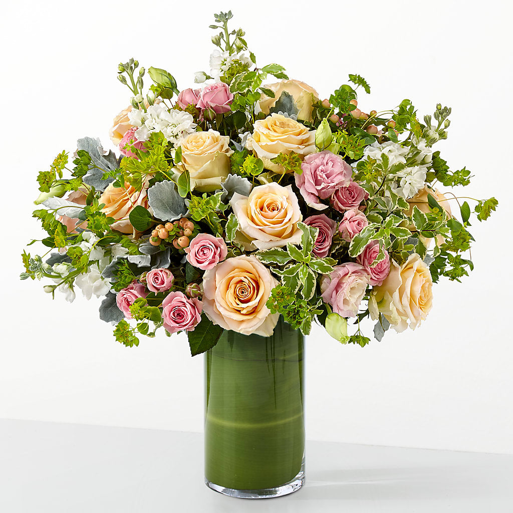 The Glamour Shot –  Dickson Florist, Dickson TN